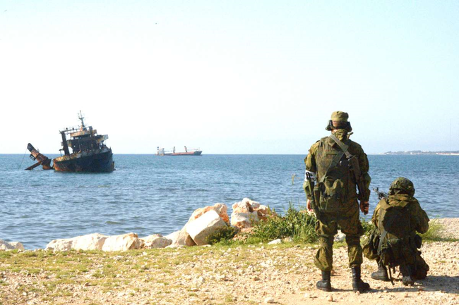 Máy bay Mỹ dính líu vụ tấn công căn cứ Nga tại Syria? - ảnh 4