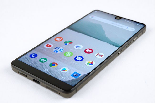 Essential Phone – sự lựa chọn mới cho fan Android thích thiết kế iPhone X - ảnh 2