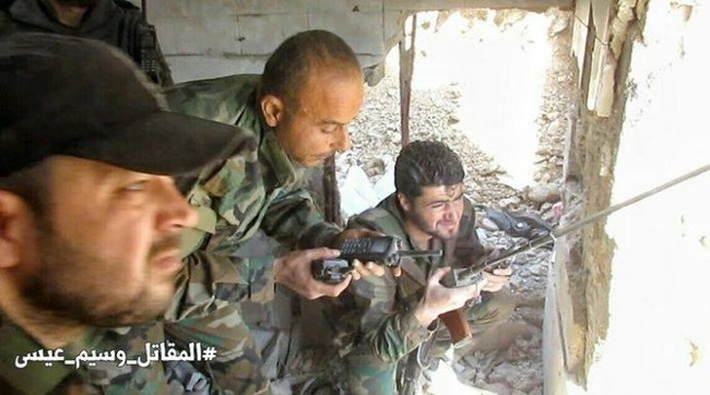 Chiến sự Syria: Quân Assad siết vòng vây phiến quân cố thủ ngoại vi Damascus - ảnh 12