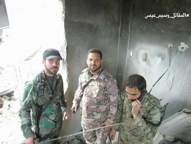 Quân đội Syria dồn lực đè bẹp phe thánh chiến ở Damascus (video) - ảnh 6