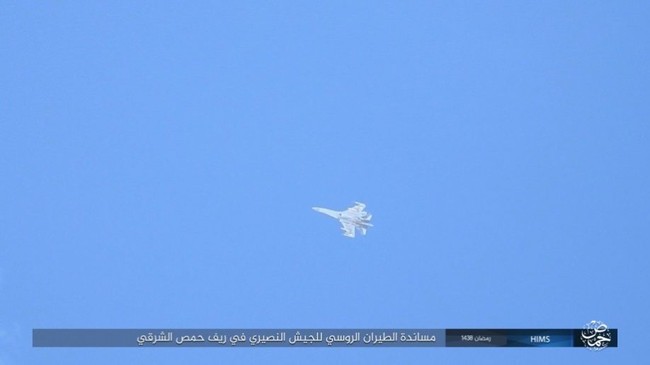 Chiến sự Syria: Quân Assad ồ ạt tiến đánh cứ địa IS và sân bay Homs - ảnh 15