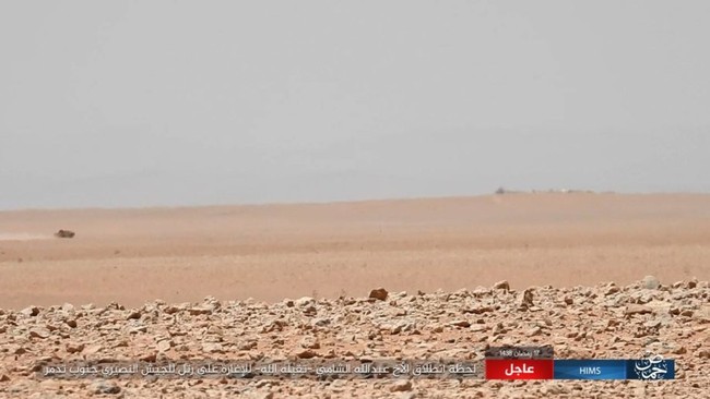 Chiến sự Syria: Quân Assad ồ ạt tiến đánh cứ địa IS và sân bay Homs - ảnh 18