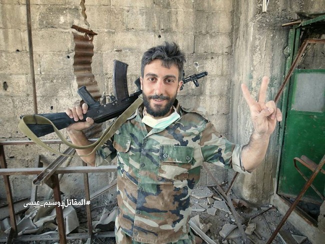 Quân đội Syria tấn công dữ dội cứ địa thánh chiến ngoại ô Damascus (video) - ảnh 21