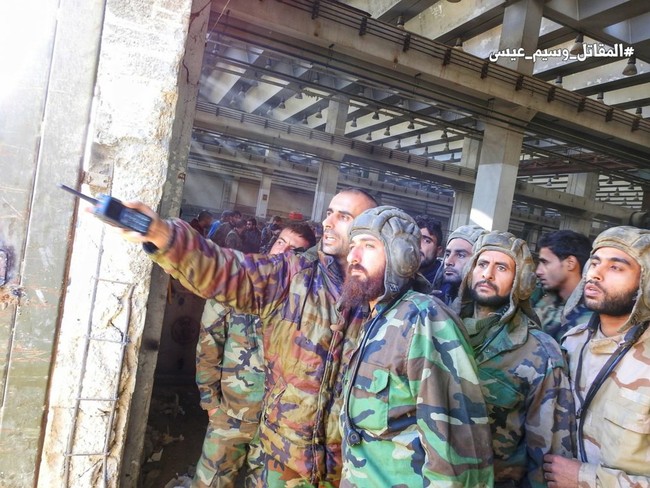 Quân đội Syria phản kích tái chiếm căn cứ ven Damascus - ảnh 5