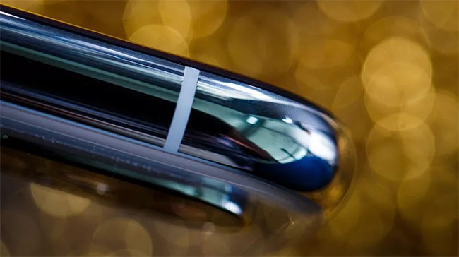 Những hình ảnh “bất ngờ” về iPhone X dưới ống kính macro - ảnh 7