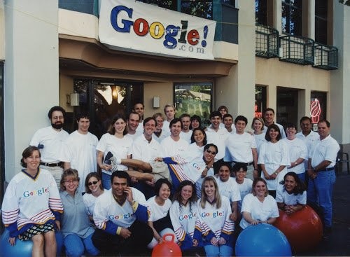 Biên niên sử Google qua ảnh: hành trình từ phòng trọ ký túc xá đến đế chế thống trị toàn cầu - ảnh 14