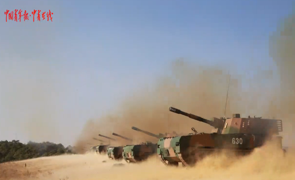Trung Quốc tập trận gần biên giới Việt Nam, xe tăng kiểu mới Type-15 lần đầu lộ diện   - ảnh 4