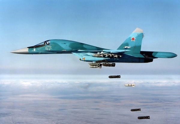 Sức mạnh đáng sợ của tiêm kích “Thú mỏ vịt” Su-34 Nga - ảnh 1