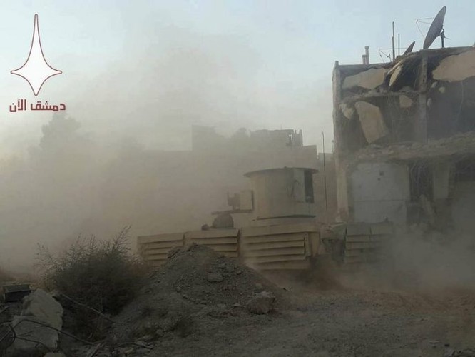 Quân đội Syria vây diệt phe thánh chiến cố thủ ngoại vi Damascus - ảnh 3