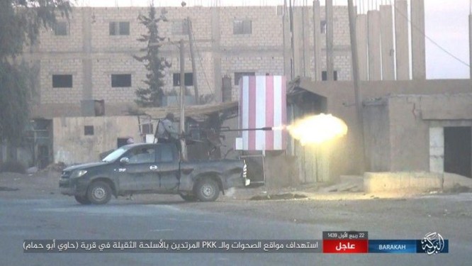 IS vượt Euphates tấn công quân đội Syria - ảnh 3