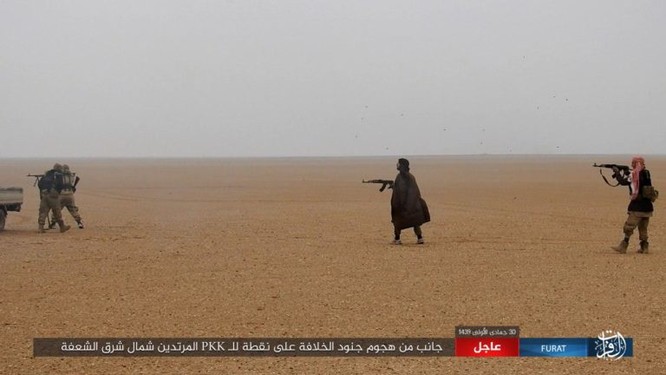 Mỹ lại không kích nhầm đồng minh, IS đánh người Kurd Syria điên đảo - ảnh 18