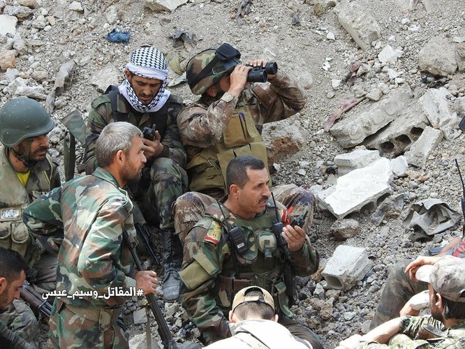 Quân đội Syria tấn công dữ dội trả thù IS sau vụ hành quyết dã man - ảnh 5