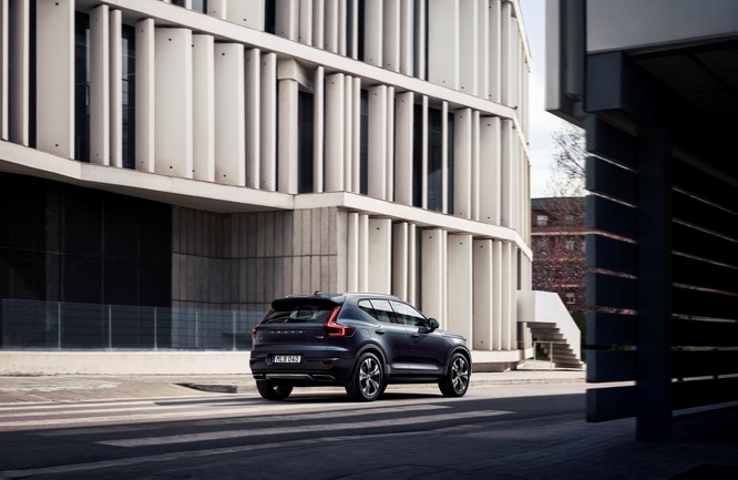 Volvo ra mắt động cơ 3 xi-lanh, áp dụng trước tiên cho XC40 - ảnh 2