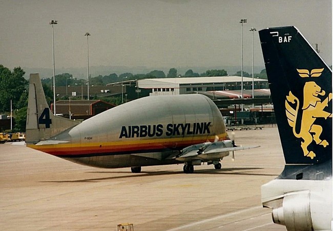 Airbus đã trở thành đối thủ cạnh tranh lớn nhất của Boeing như thế nào? - ảnh 12