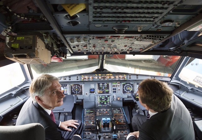 Airbus đã trở thành đối thủ cạnh tranh lớn nhất của Boeing như thế nào? - ảnh 22