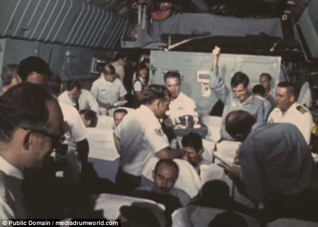Rời Việt Nam, chiến dịch “hồi hương” của John McCain và các tù binh Mỹ - ảnh 1