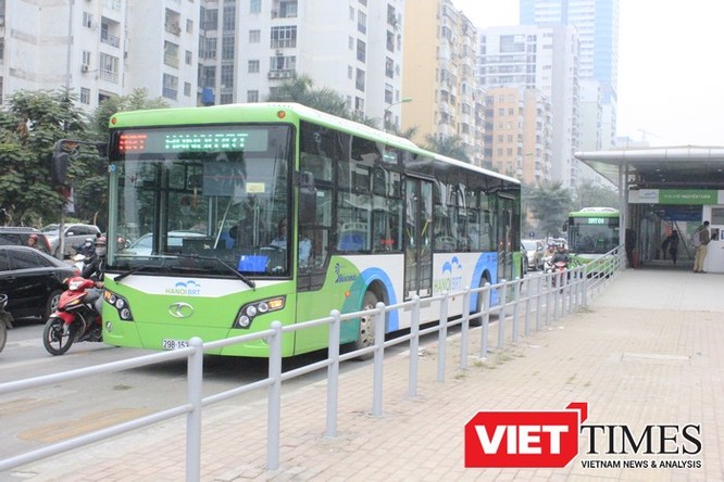 Hà Nội chưa từng lên kế hoạch cụ thể triển khai tuyến buýt nhanh Kim Mã - Hòa Lạc - ảnh 1