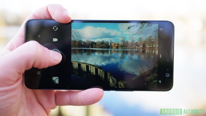 13 mẹo chụp ảnh trên điện thoại thông minh ai cũng cần biết - ảnh 1