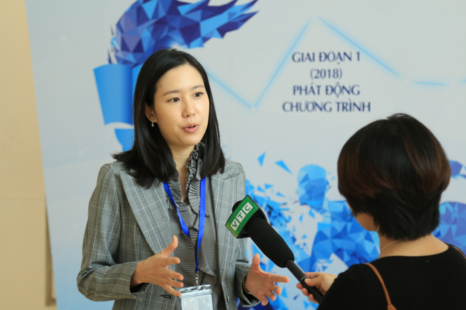 Bà Hee Sun Lee, Tổng Giám đốc Merck Việt Nam – đơn vị đồng hành cùng Bộ Y tế Việt Nam trong việc xây dựng bộ tài liệu Hướng dẫn thực hành dược lâm sàng, cam kết tiếp tục đồng hành cùng Việt Nam 