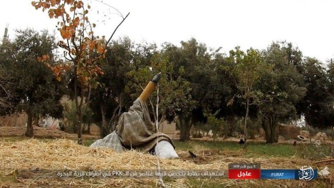 Gần 70 tay súng IS mất mạng trước họng súng người Kurd ở Euphrates - ảnh 3