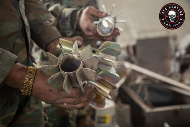 Quân thánh chiến cố gây hấn ở Đông Ghouta, Mỹ chờ dội mưa tên lửa Tomahawk đánh Syria - ảnh 1