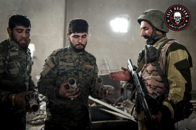 Quân thánh chiến cố gây hấn ở Đông Ghouta, Mỹ chờ dội mưa tên lửa Tomahawk đánh Syria - ảnh 3