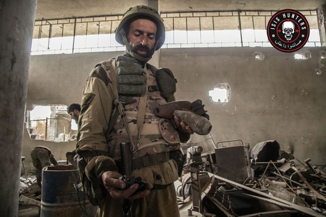 Quân thánh chiến cố gây hấn ở Đông Ghouta, Mỹ chờ dội mưa tên lửa Tomahawk đánh Syria - ảnh 5