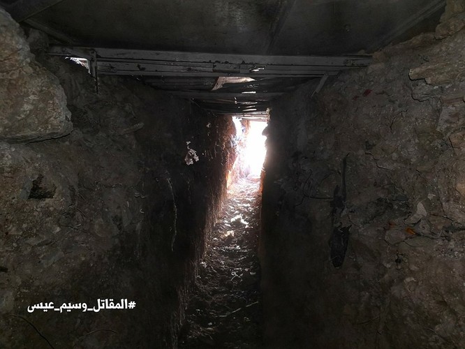 Quân đội Syria tung đòn dữ dội chiếm quận chiến lược nam Damascus - ảnh 5