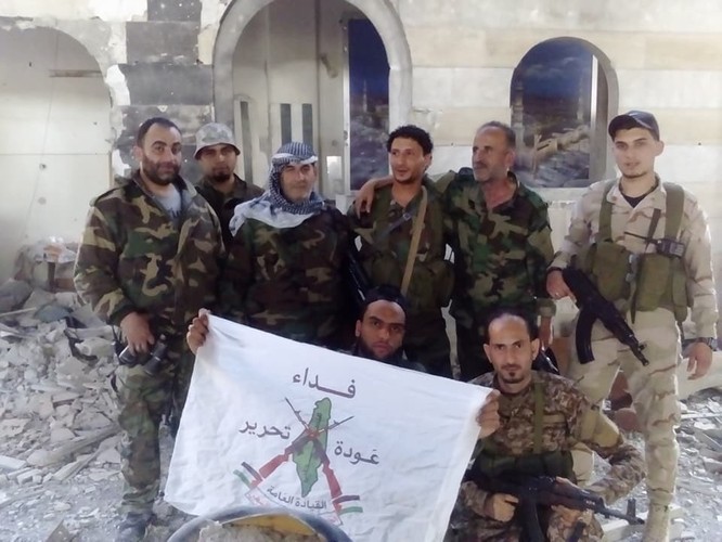 Quân đội Syria giáng đòn chí mạng IS, di tản phe thánh chiến đầu hàng khỏi tỉnh Damascus - ảnh 5
