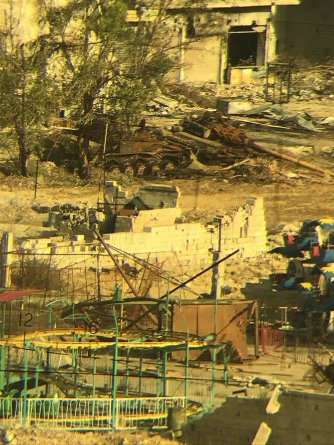 Quân đội Syria đè bẹp IS, sắp kết liễu trong chảo lửa Yarmouk - ảnh 4