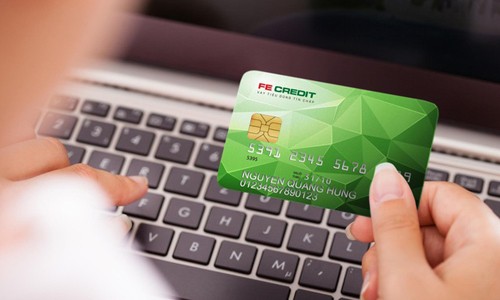 CEO VPBank: Công ty tài chính không đẩy người nghèo vào nợ nần - ảnh 2