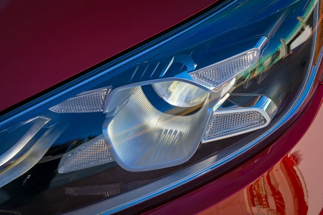 Kia Forte 2019 thế hệ mới chính thức lộ diện tại triển lãm Naias 2018 - ảnh 14