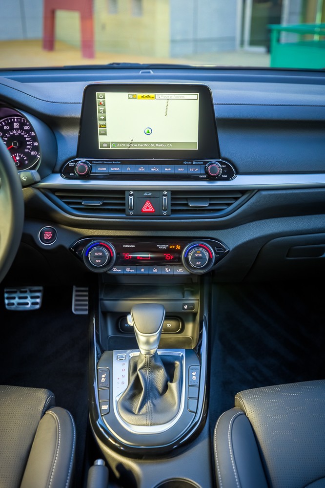 Kia Forte 2019 thế hệ mới chính thức lộ diện tại triển lãm Naias 2018 - ảnh 16