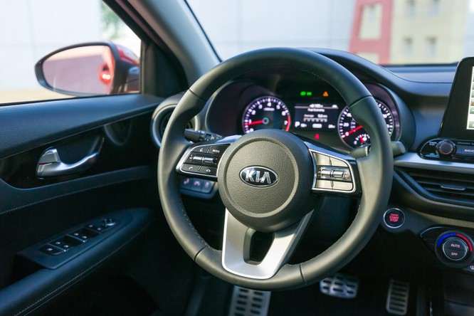 Kia Forte 2019 thế hệ mới chính thức lộ diện tại triển lãm Naias 2018 - ảnh 20