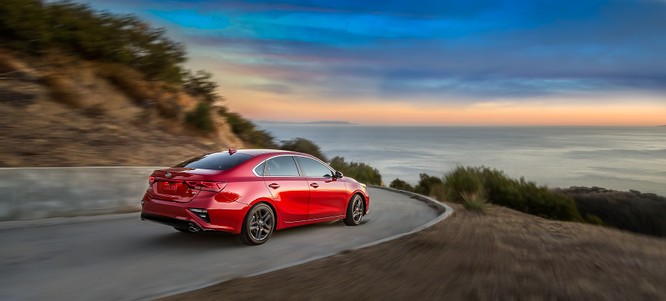 Kia Forte 2019 thế hệ mới chính thức lộ diện tại triển lãm Naias 2018 - ảnh 4