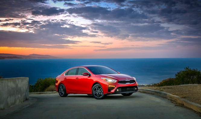 Kia Forte 2019 thế hệ mới chính thức lộ diện tại triển lãm Naias 2018 - ảnh 1