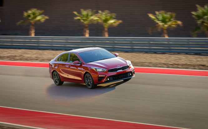 Kia Forte 2019 thế hệ mới chính thức lộ diện tại triển lãm Naias 2018 - ảnh 7