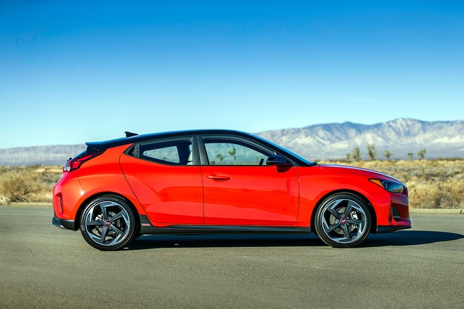 Hyundai Veloster 2019 hoàn toàn mới: Vẫn giữ một chất riêng - ảnh 4