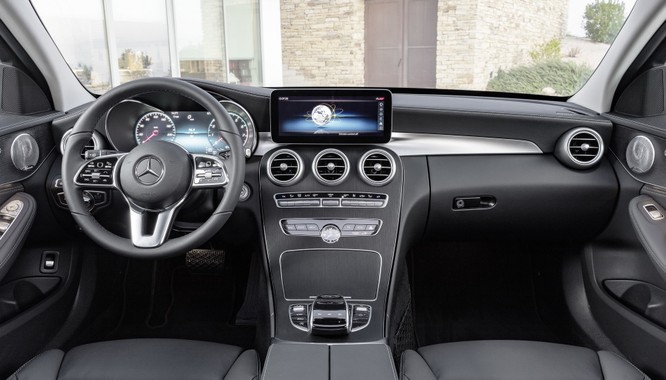 Mercedes-Benz C-Class 2019 sẽ sở hữu nhiều công nghệ của S-Class - ảnh 1