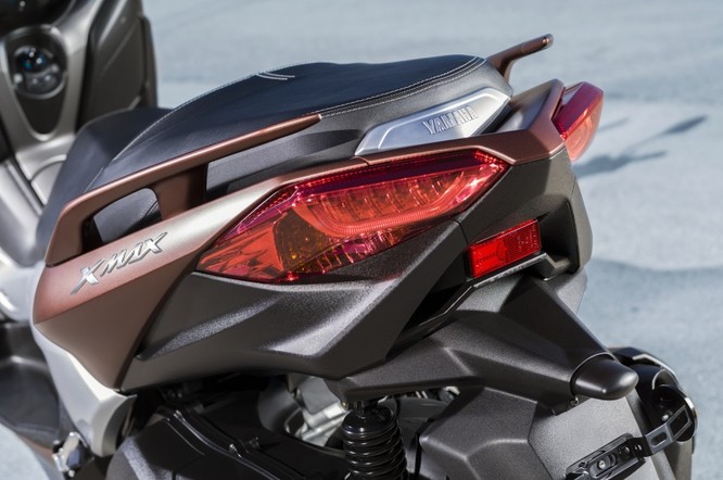 Yamaha X-Max 250 2018 chính thức có giá bán từ 145 triệu đồng - ảnh 15