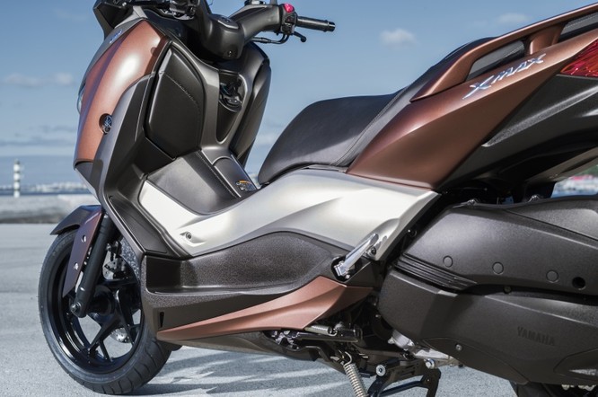 Yamaha X-Max 250 2018 chính thức có giá bán từ 145 triệu đồng - ảnh 17