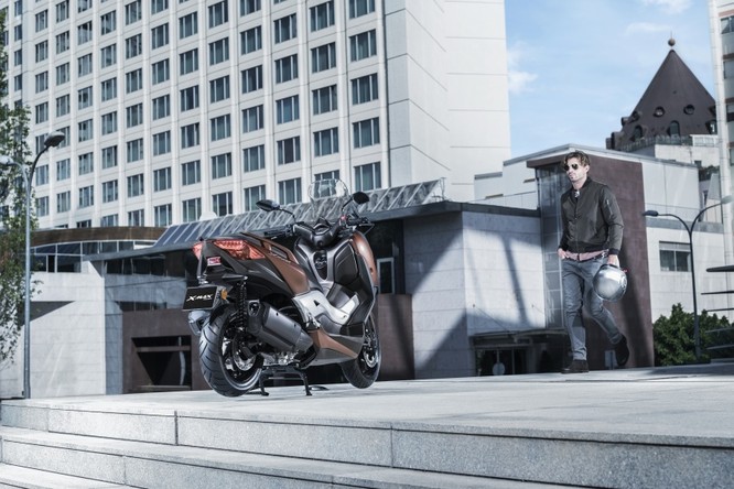 Yamaha X-Max 250 2018 chính thức có giá bán từ 145 triệu đồng - ảnh 1