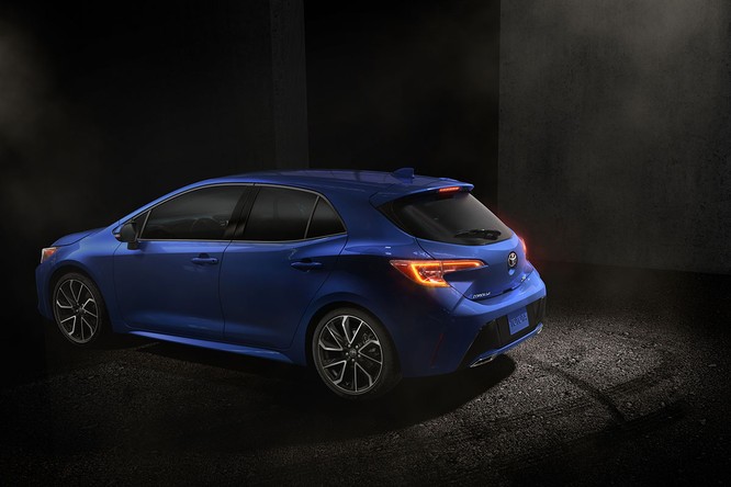Ngỡ ngàng trước hình ảnh quá đẹp của Toyota Corolla 2019 thế hệ mới - ảnh 9