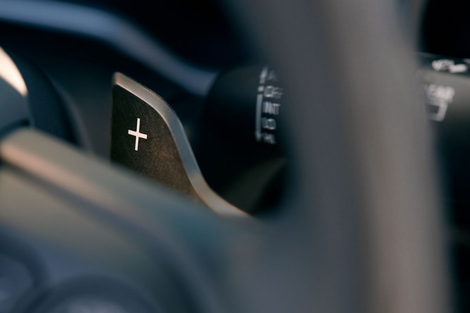 Ngỡ ngàng trước hình ảnh quá đẹp của Toyota Corolla 2019 thế hệ mới - ảnh 23