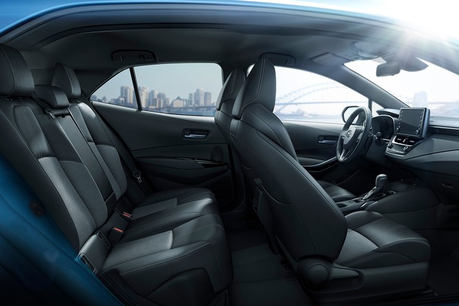 Ngỡ ngàng trước hình ảnh quá đẹp của Toyota Corolla 2019 thế hệ mới - ảnh 26