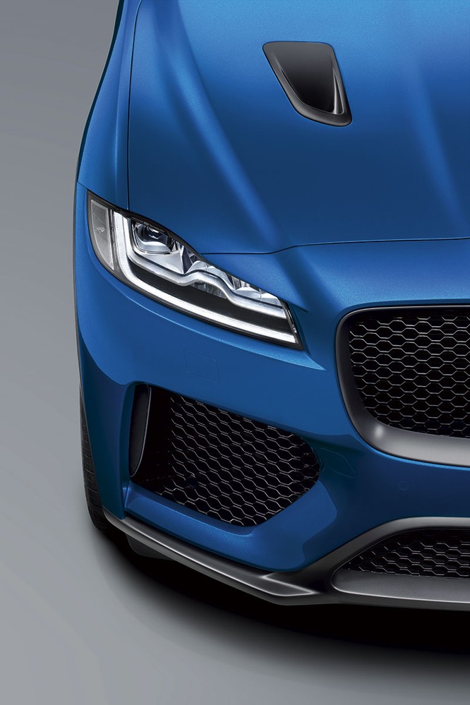 Jaguar trình làng F-PACE SVR, thách thức Porsche Cayenne S - ảnh 8