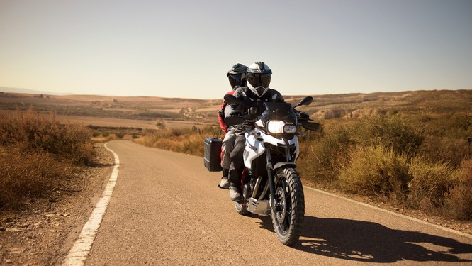 Giá bán loạt xe của BMW Motorrad bất ngờ giảm tới 200 triệu - ảnh 4