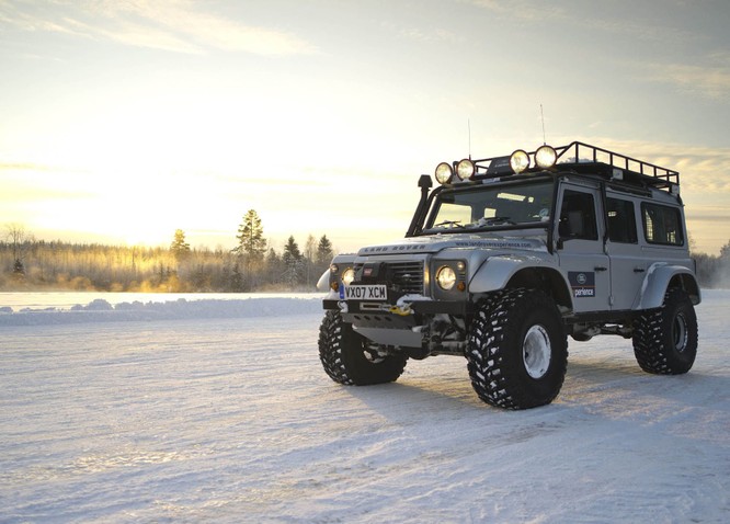Nhìn lại 70 năm lịch sử của Land Rover qua từng tấm hình - ảnh 10