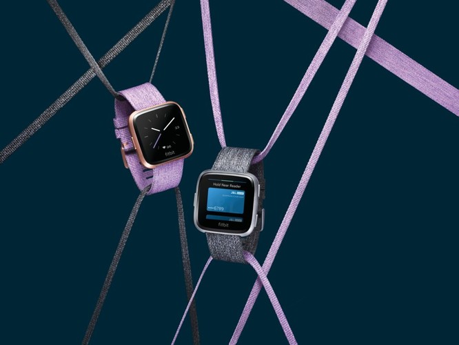 Tư vấn mua đồng hồ thông minh: nên chọn Fitbit thay vì Apple Watch - ảnh 1
