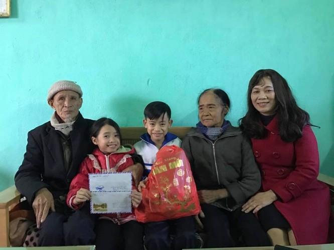 “Ngọn lửa” làm ấm lòng những bệnh nhân nghèo - ảnh 2